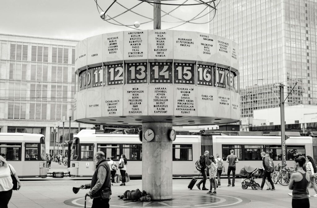 PST to EST Conversion Made Easy: 2026 Comprehensive Guide