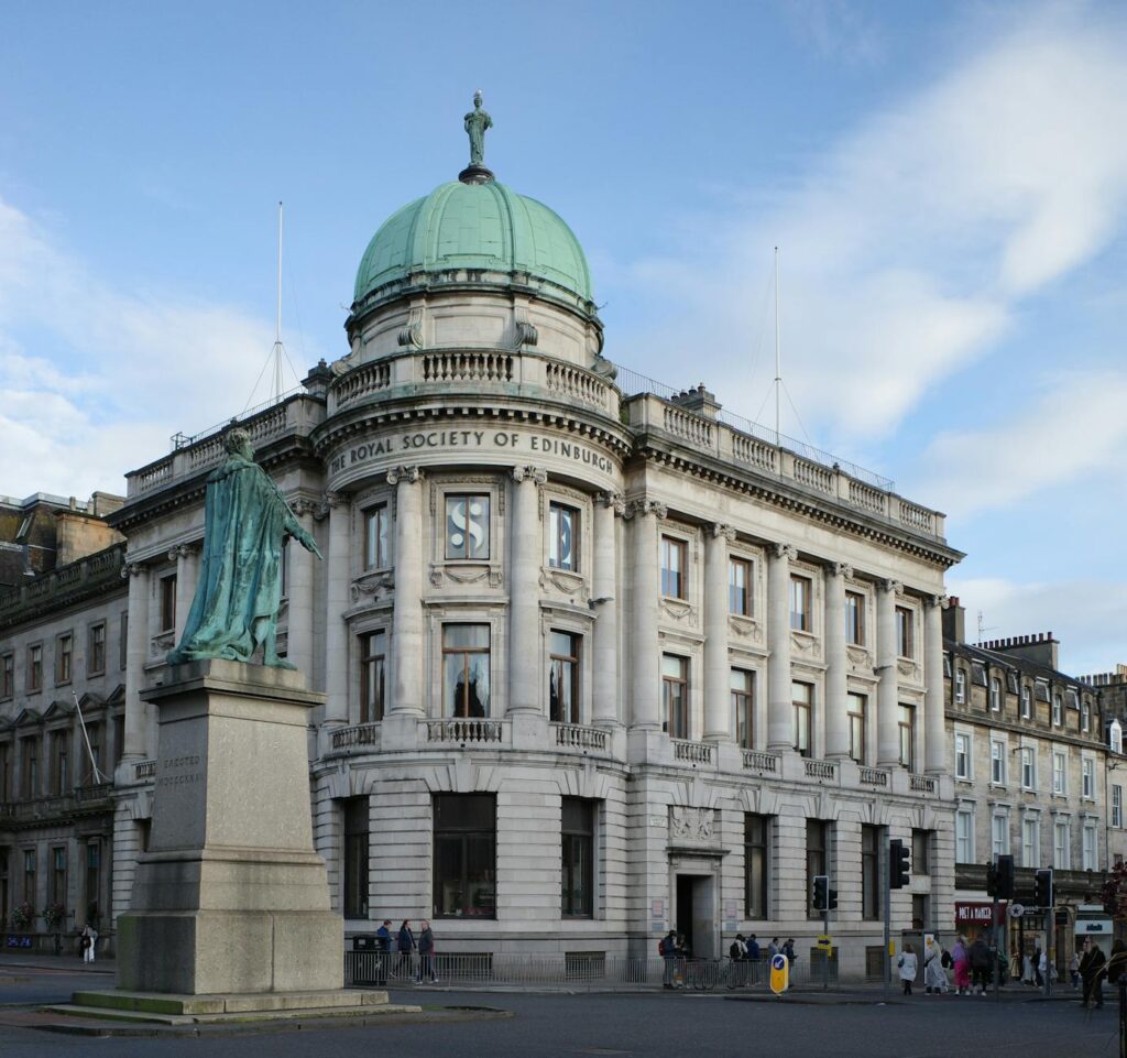 Maxwell Mark Croft professional