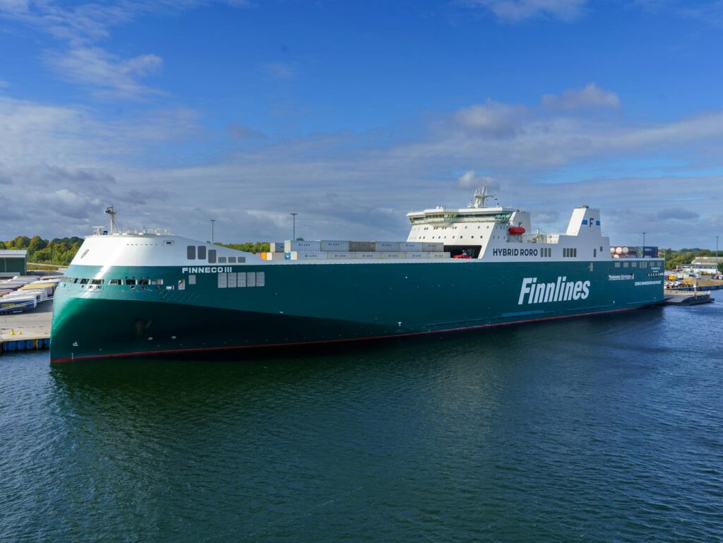 sustainable shipping logistics
